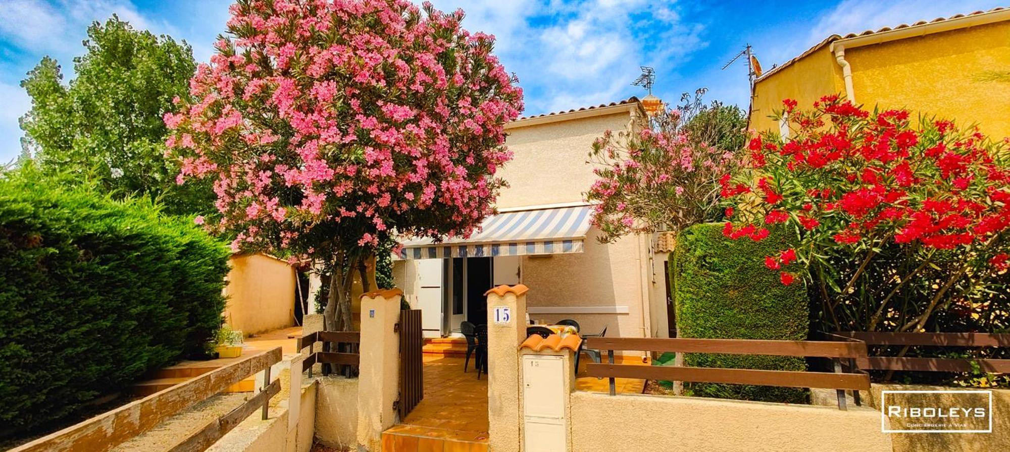 Maison De Climatisee A 600m De La Villa Vias